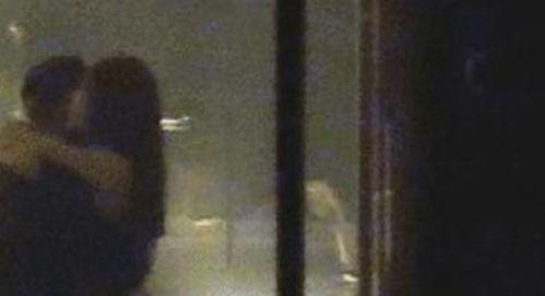 娱乐吃瓜酱菌,揭秘娱乐圈那些不为人知的幕后故事